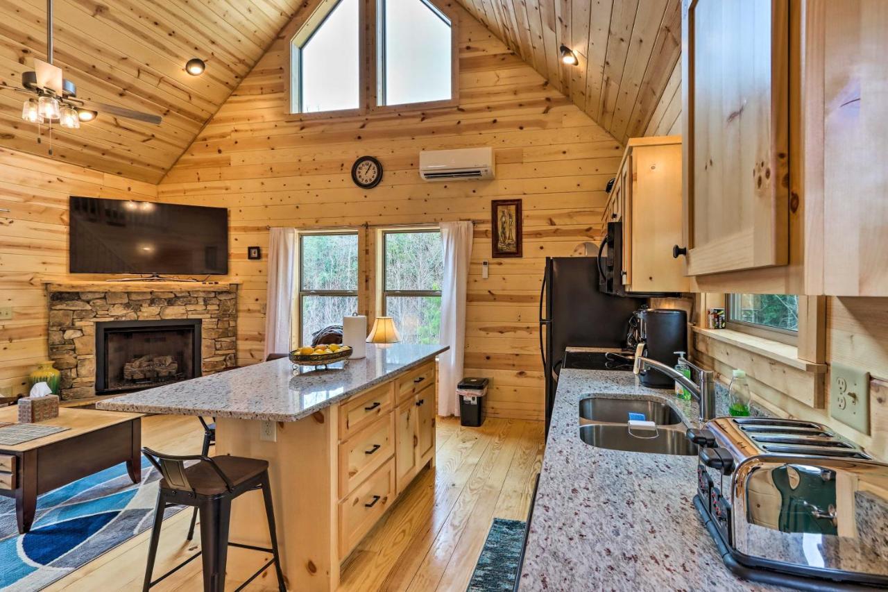 Cozy Mtn Cabin Spacious Deck And Forest Views! Murphy Eksteriør billede